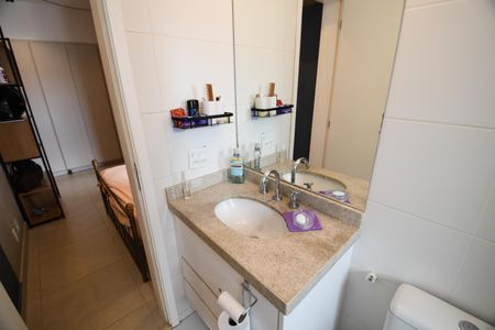 Apartamento à venda com 82m², 2 quartos e 2 vagasBanheiro 1 - Suíte