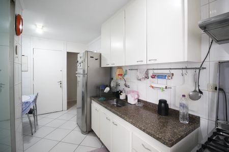 Apartamento à venda com 91m², 3 quartos e 1 vagaCozinha