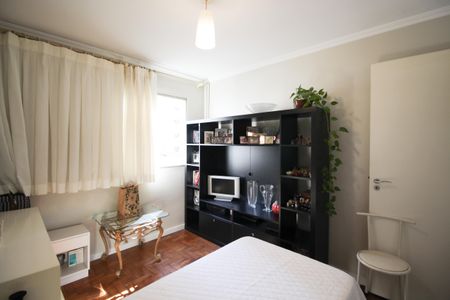 Apartamento à venda com 91m², 3 quartos e 1 vagaQuarto 2
