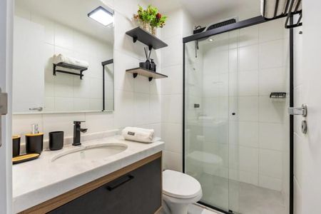 Studio à venda com 26m², 1 quarto e sem vaga Studio à venda com 26m², 1 quarto e sem vagaBanheiro