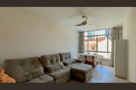 Apartamento para alugar com 98m², 2 quartos e sem vagaSala