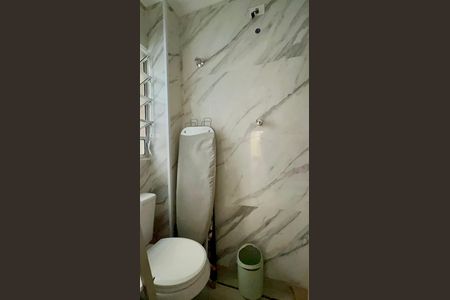 Apartamento para alugar com 98m², 2 quartos e sem vagaBanheiro de serviço