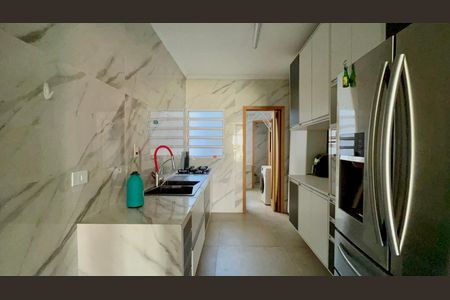 Apartamento para alugar com 98m², 2 quartos e sem vagaCozinha