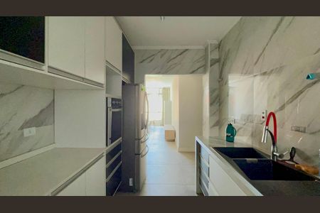 Apartamento para alugar com 98m², 2 quartos e sem vagaCozinha