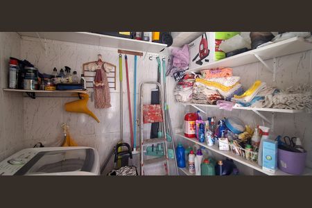 Casa à venda com 225m², 3 quartos e 6 vagasÁrea de Serviço