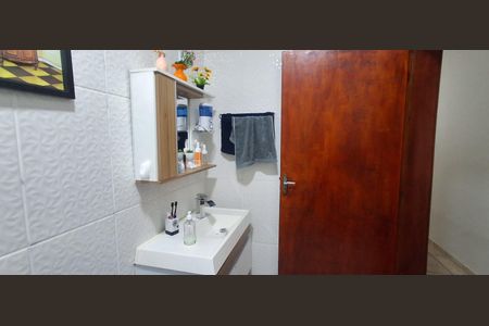 Casa à venda com 225m², 3 quartos e 6 vagasBanheiro Social