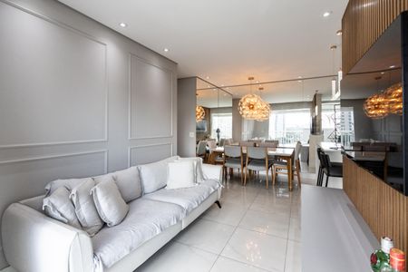 Apartamento à venda com 62m², 2 quartos e 1 vaga