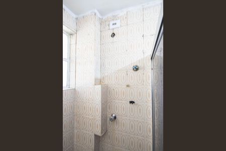 Apartamento para alugar com 53m², 2 quartos e sem vaga Apartamento para alugar com 53m², 2 quartos e sem vagaBanheiro