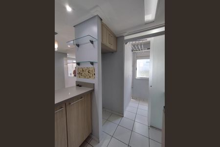 Apartamento à venda com 47m², 2 quartos e 1 vagaCozinha - Armários