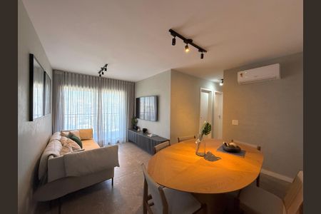 Apartamento à venda com 94m², 3 quartos e 2 vagasSala 