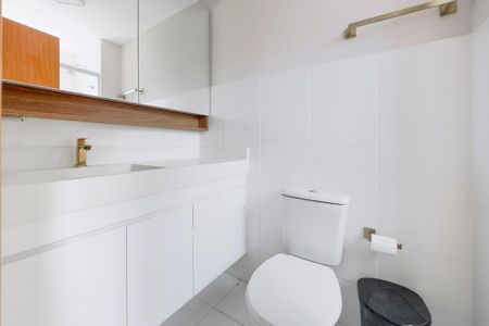 Apartamento para alugar com 124m², 3 quartos e 2 vagas Apartamento para alugar com 124m², 3 quartos e 2 vagasBanheiro da Suíte