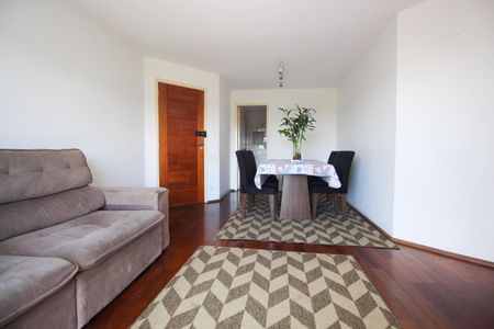 Sala de apartamento para alugar com 2 quartos, 74m² em Jardim Morumbi, São Paulo