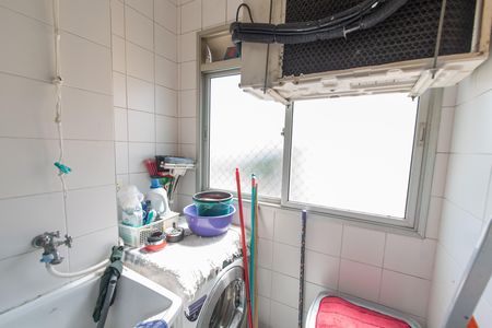 Apartamento para alugar com 47m², 2 quartos e 1 vaga Apartamento para alugar com 47m², 2 quartos e 1 vagaÁrea de serviço