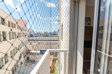 Apartamento para alugar com 47m², 2 quartos e 1 vaga Apartamento para alugar com 47m², 2 quartos e 1 vagaVaranda