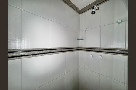 Apartamento à venda com 247m², 4 quartos e 3 vagasBanheiro Social