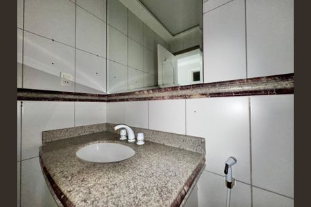 Apartamento à venda com 247m², 4 quartos e 3 vagasSuíte 2 - Banheiro