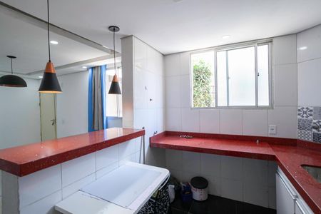 Apartamento para alugar com 48m², 2 quartos e 1 vagaCozinha e Área de Serviço