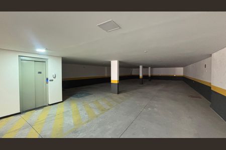 Apartamento à venda com 90m², 2 quartos e 2 vagasGaragem