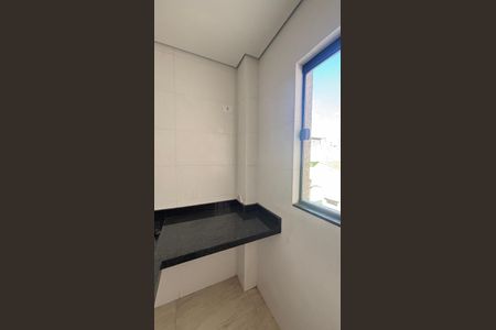 Apartamento à venda com 90m², 2 quartos e 2 vagasCozinha