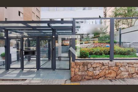 Apartamento à venda com 103m², 3 quartos e 1 vaga Apartamento à venda com 103m², 3 quartos e 1 vagaFachada