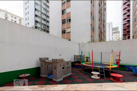 Apartamento à venda com 103m², 3 quartos e 1 vaga Apartamento à venda com 103m², 3 quartos e 1 vagaÁrea comum - Playground