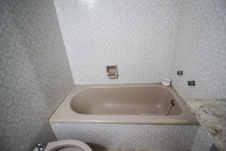 Apartamento à venda com 103m², 3 quartos e 1 vaga Apartamento à venda com 103m², 3 quartos e 1 vagaBanheiro Social