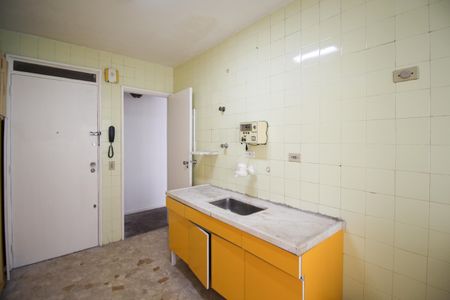 Apartamento à venda com 103m², 3 quartos e 1 vaga Apartamento à venda com 103m², 3 quartos e 1 vagaCozinha