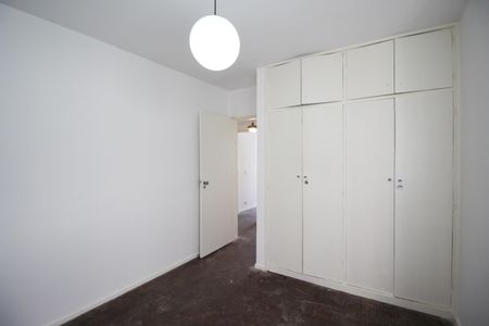 Apartamento à venda com 103m², 3 quartos e 1 vaga Apartamento à venda com 103m², 3 quartos e 1 vagaQuarto 2