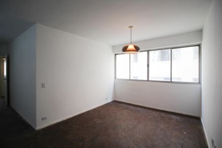 Apartamento à venda com 103m², 3 quartos e 1 vaga Apartamento à venda com 103m², 3 quartos e 1 vagaSala