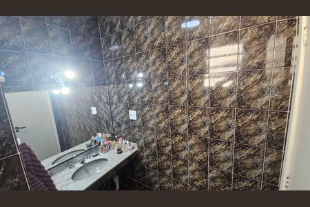 Apartamento à venda com 78m², 2 quartos e 1 vaga Apartamento à venda com 78m², 2 quartos e 1 vagaBanheiro Social