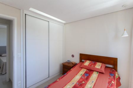 Apartamento à venda com 75m², 3 quartos e 1 vagaQuarto 1