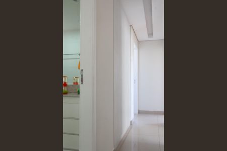 Apartamento à venda com 75m², 3 quartos e 1 vagaCorredor