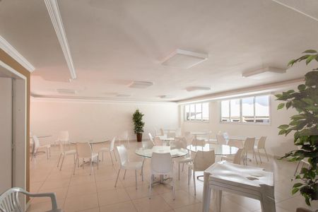 Apartamento à venda com 75m², 3 quartos e 1 vagaÁrea comum