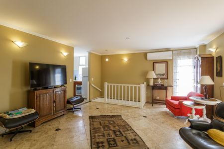 Apartamento à venda com 270m², 4 quartos e 3 vagasCobertura