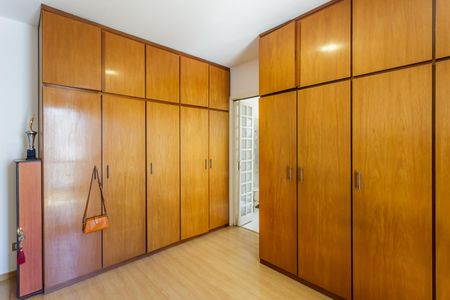 Apartamento à venda com 270m², 4 quartos e 3 vagasSuíte 3