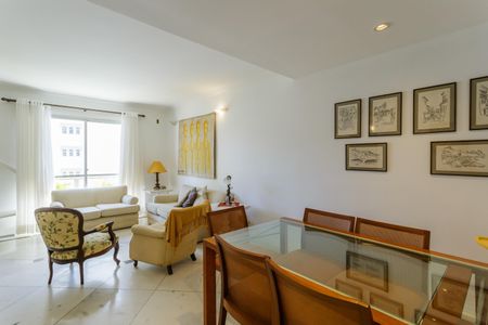 Apartamento à venda com 270m², 4 quartos e 3 vagasSala