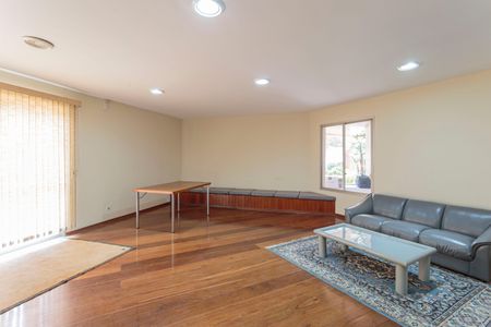 Apartamento à venda com 270m², 4 quartos e 3 vagasÁrea comum - Salão de festas