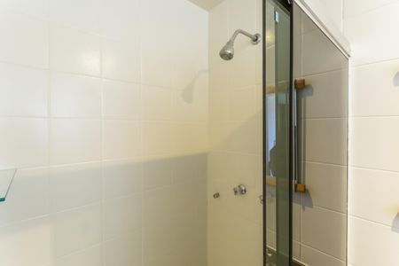 Apartamento à venda com 270m², 4 quartos e 3 vagasBanheiro da Suíte 2