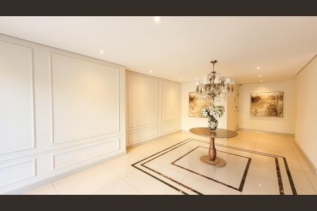 Apartamento à venda com 84m², 3 quartos e 2 vagasHall social