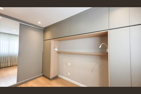 Apartamento à venda com 84m², 3 quartos e 2 vagasSuite