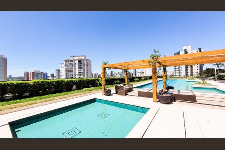 Apartamento à venda com 84m², 3 quartos e 2 vagasÁrea comum - Piscina