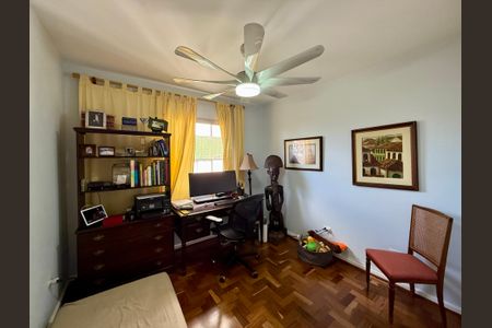 Apartamento à venda com 154m², 4 quartos e 1 vagaQuarto 3