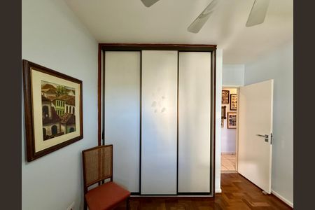 Apartamento à venda com 154m², 4 quartos e 1 vagaQuarto 3