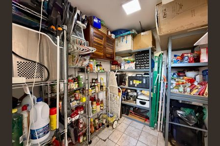 Apartamento à venda com 154m², 4 quartos e 1 vagaDespensa 