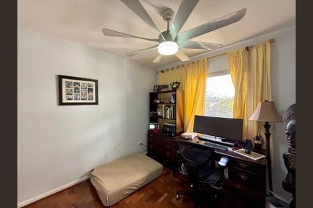 Apartamento à venda com 154m², 4 quartos e 1 vagaQuarto 3