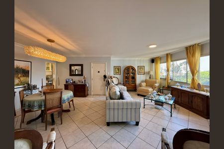 Apartamento à venda com 154m², 4 quartos e 1 vagaSala 