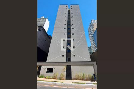 Studio à venda com 28m², 1 quarto e sem vaga Studio à venda com 28m², 1 quarto e sem vagaFachada