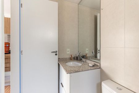 Studio à venda com 28m², 1 quarto e sem vaga Studio à venda com 28m², 1 quarto e sem vagaBanheiro