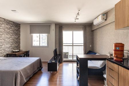 Studio à venda com 28m², 1 quarto e sem vaga Studio à venda com 28m², 1 quarto e sem vagaStudio