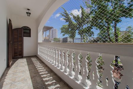 Casa para alugar com 288m², 3 quartos e 5 vagasVaranda